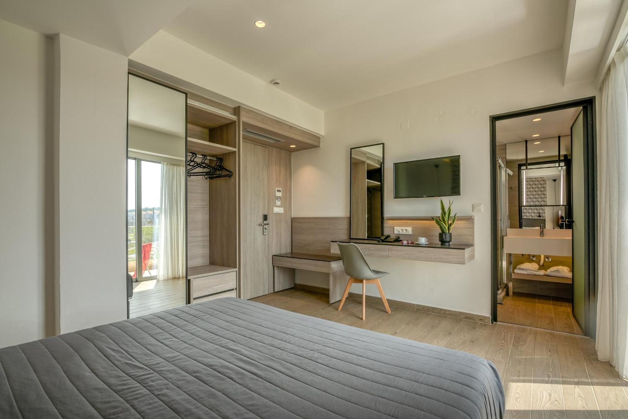 Castro Otel Maleme